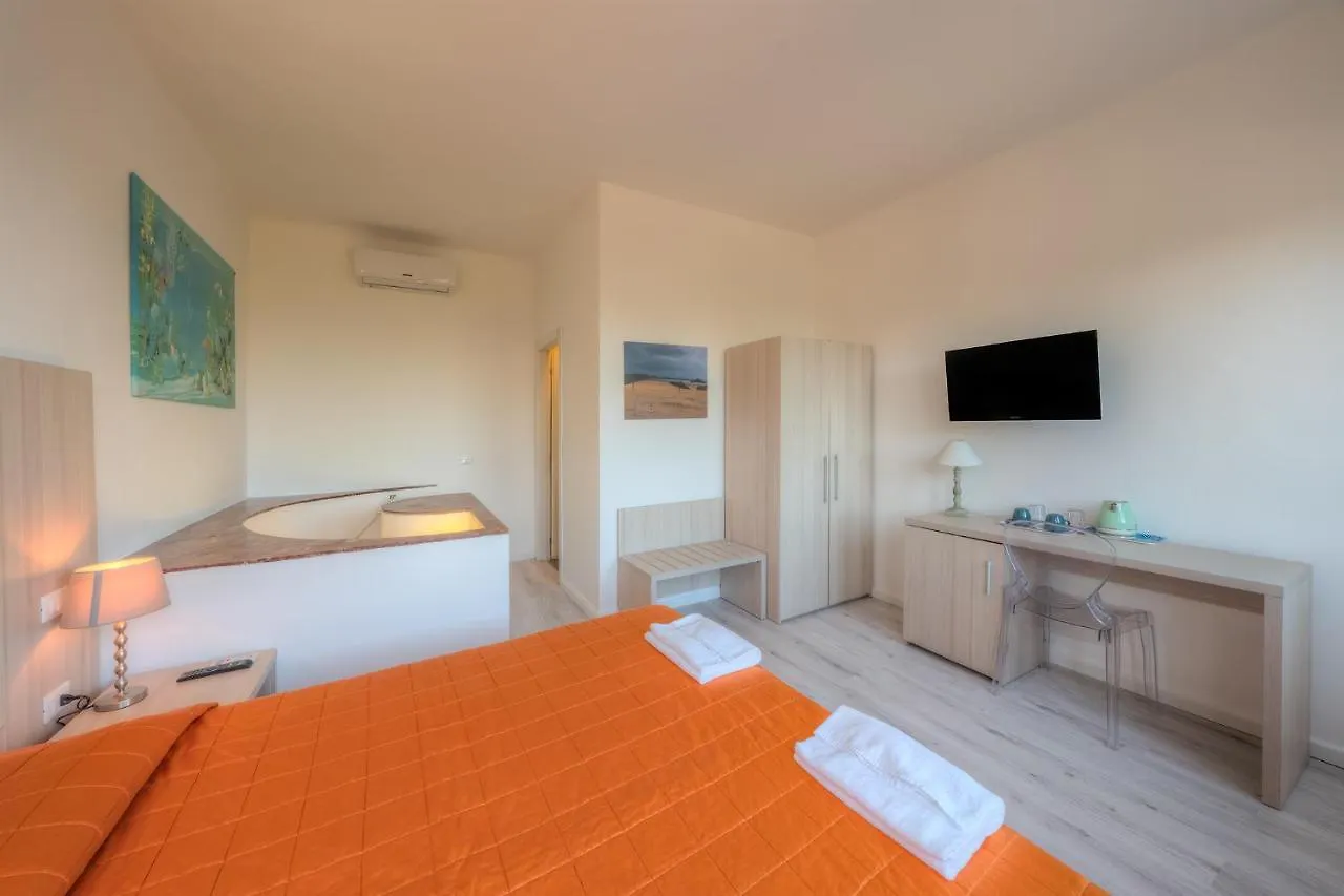 *** Guest house Affittacamere Da Flo Monterosso al Mare Italy