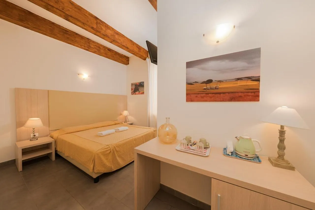 *** Guest house Affittacamere Da Flo Monterosso al Mare Italy
